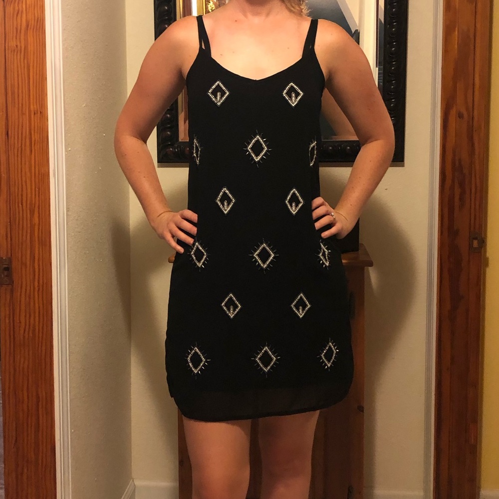 [ SOLD ] Old Navy beaded slip-dress Size XS - Picture 3 of 7